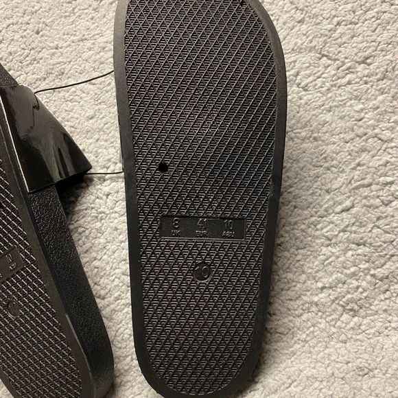 Betty Boop Sandals Women Size 10 Black New With Tag Slip-On NWT‎ - Picture 3 of 4